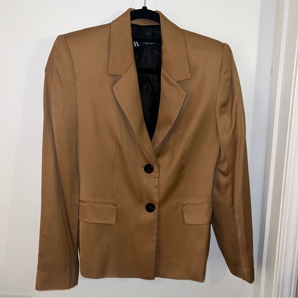 MATCHING SET: Blazer and Shorts